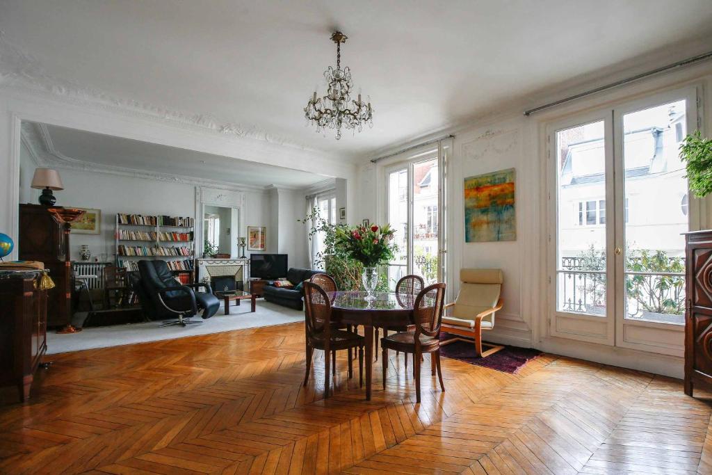 Appartement Veeve - Classic Comfort Avenue Daniel Lesueur 75007 Paris