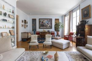 Veeve - Parisian Elegance in the Heart of the City