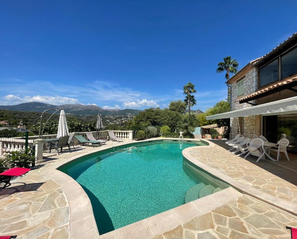 Venez profiter de ce bel appartement situe a Saint Hilaire de Riez 85270 La Parée Preneau