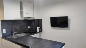 Verdier Studio Lot 6
