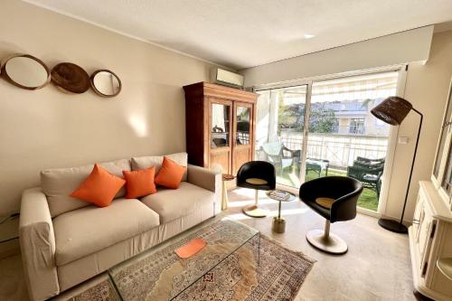 Very nice 27m with terrace in Cannes