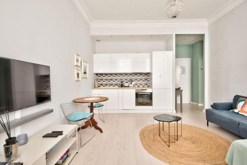 Very nice 2p with all comfort, city center Ac/wifi