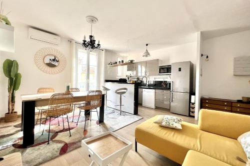 Very nice 55m in the heart of Saint-Raphaël