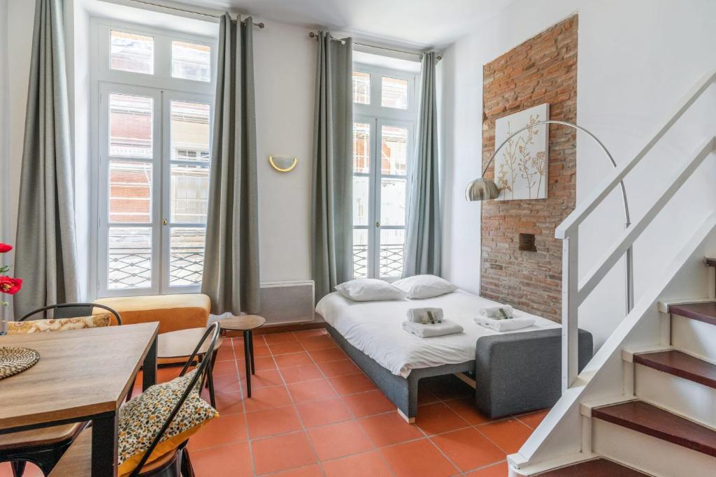 Appartement Very nice duplex located on the main square - Toulouse - Welkeys 1 Place du Capitole 31000 Toulouse