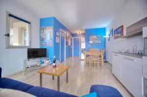 Very pleasant 2 rooms garage near the beaches