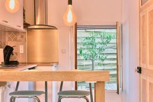 Very pleasant studio on the ground floor with 2 small terraces #AY