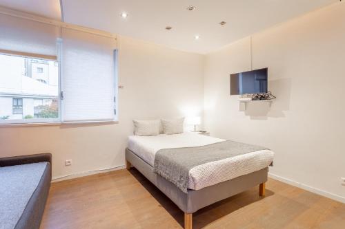 Victor Hugo Flat