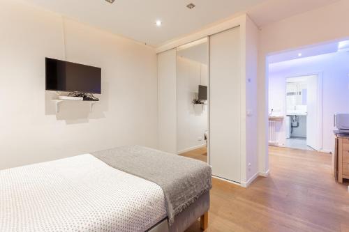 Victor Hugo Flat