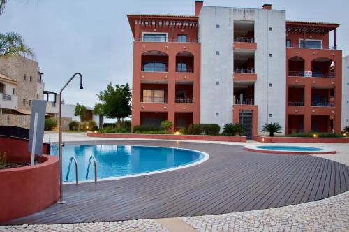 Victoria Gardens Luxury Apartment