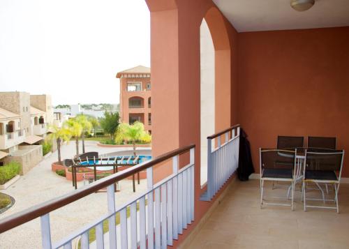 Victoria Gardens Luxury Apartment