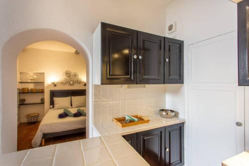 Vieil Antibes Appartement de charme 2/4pers