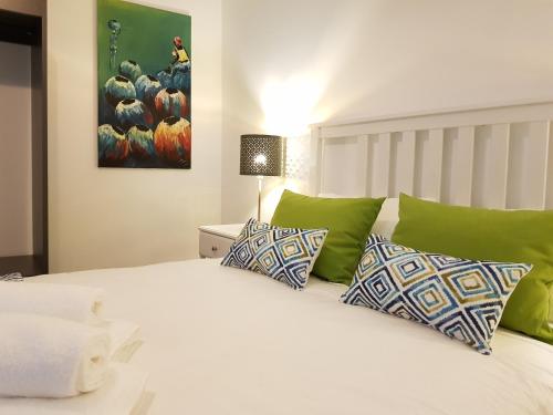 Vieira Apartments II