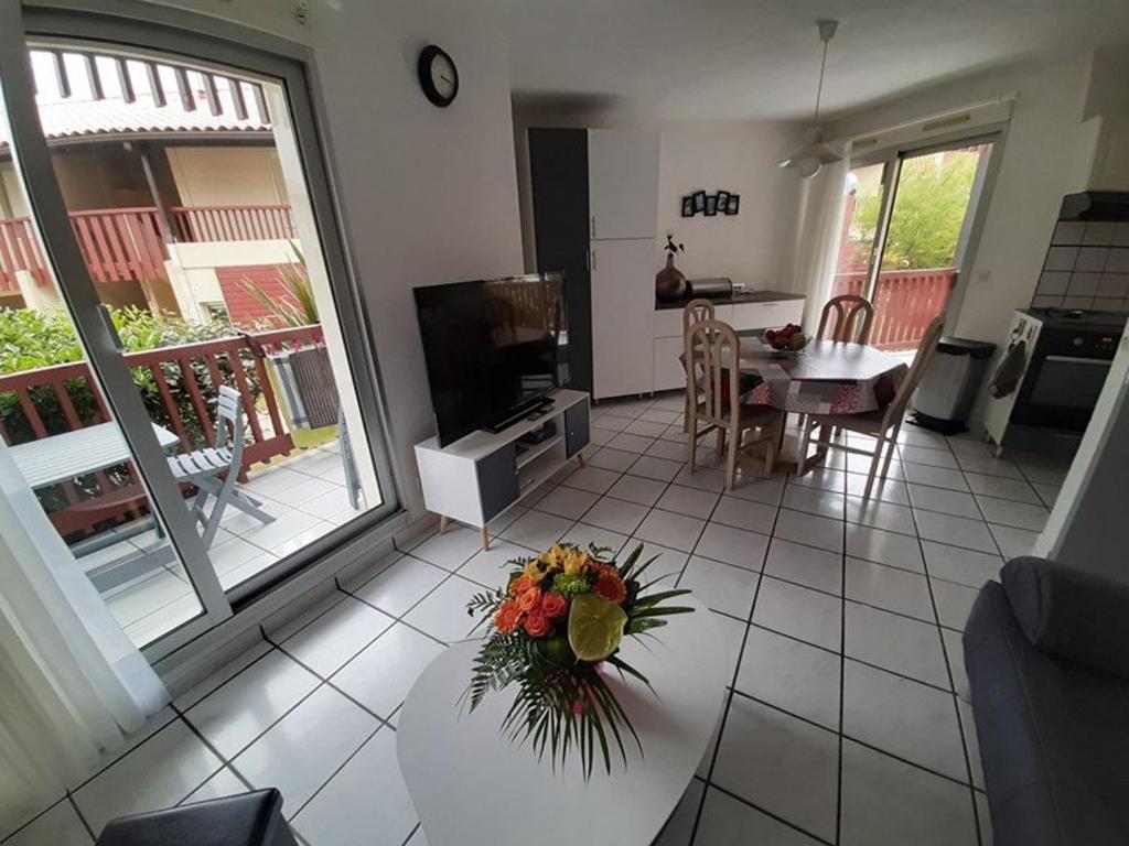 Appartement Appartement Vieux-Boucau-les-Bains, 2 pièces, 5 personnes - FR-1-379-18 1 Avenue De Gao  - 24 B RÃ©sidence Rivages -, 40480 Vieux-Boucau-les-Bains