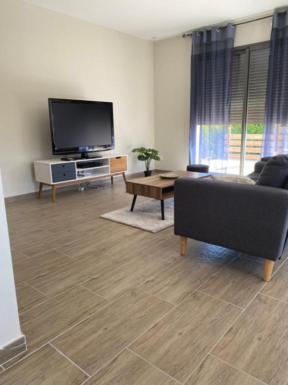 Vieux-Port Grand appartement 2 ch avec terrasse