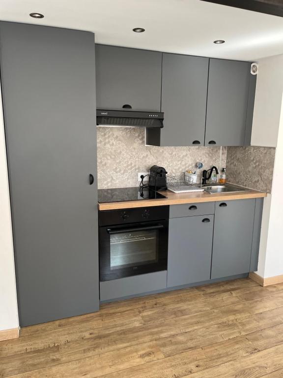 Appartement Vieux port LA CIOTAT 1 3 Rue Emmanuel Barthélémy 13600 La Ciotat