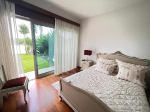 Vila Chã Beach House by Trip2Portugal