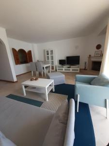 Vila Gaivota with Terrace in Ferragudo