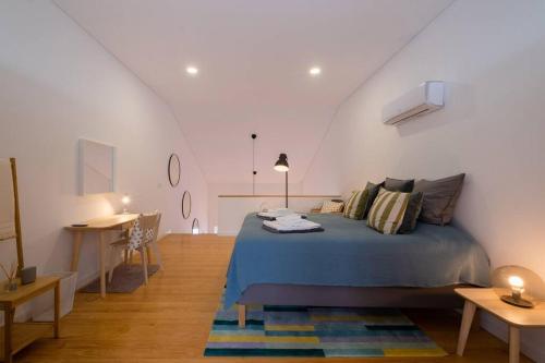 Vila Nova Suite Apt (historic PDL city center)