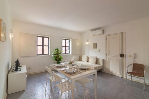 Vilamoura Central by Homing