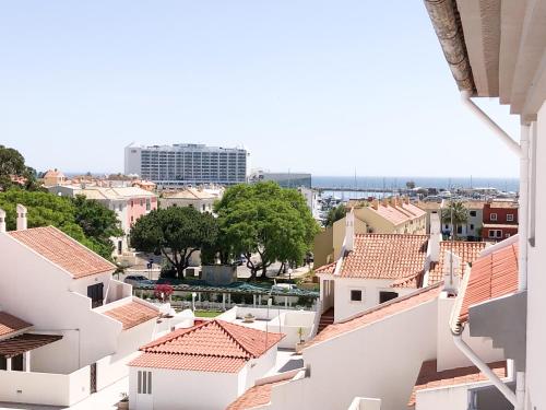 Vilamoura Marina Apartment with swimming pool
