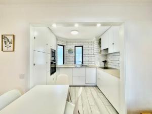 Vilamoura Marina Centre 1 bedroom apartment with pool