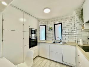 Vilamoura Marina Centre 1 bedroom apartment with pool