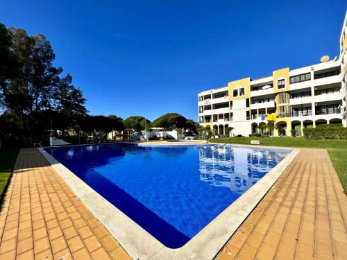 Vilamoura Panoramic View With Pool by Homing
