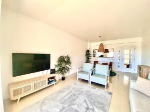 Vilamoura Sea Views Top floor Apartment