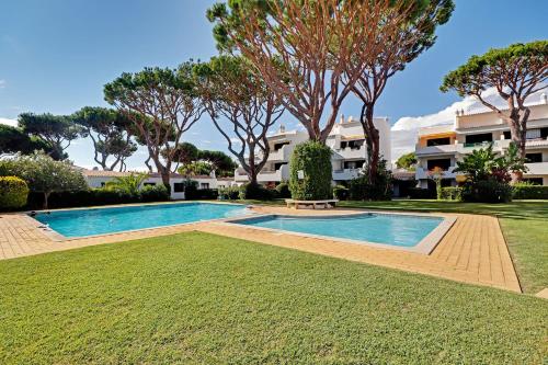 Vilamoura Terrace With Pool by Homing