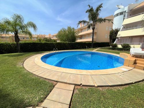 Vilamoura Typical With Pool by Homing