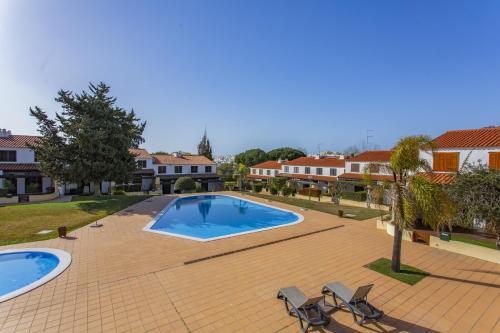 Vilar do Jardim - Terrace and Pool - Vilamoura