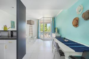 Vilarosa Oceanside by Encantos do Algarve - 1B