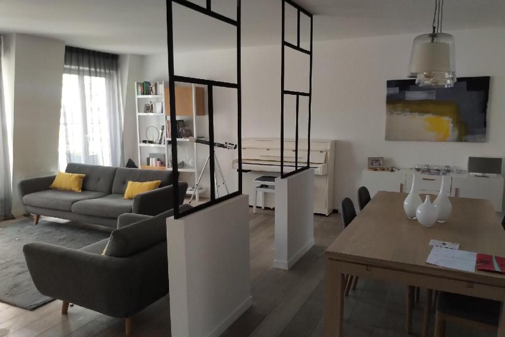Villa Annika - Ferienwohnung 10 mit Westbalkon