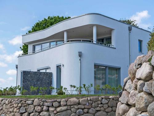 Villa \
