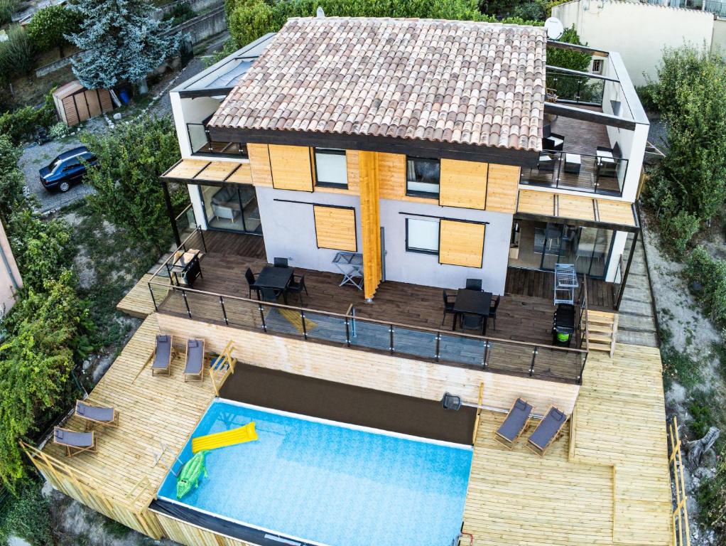 Villa-Borwin-Apartment-5