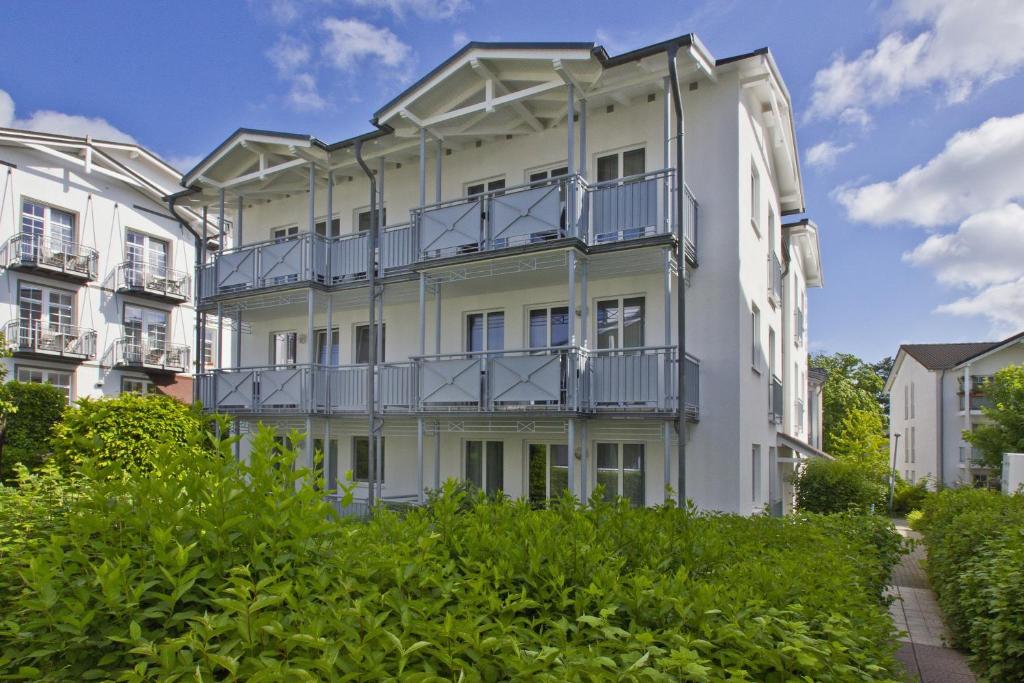 Appartement Villa Buskam FeWo 22, inklusive Sauna und Schwimmbadnutzung im AHOI Sellin Katharinenstraße 10 18586 Göhren