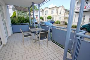 Villa Buskam FeWo 24 Balkon, Sauna- u Schwimmbadnutzung