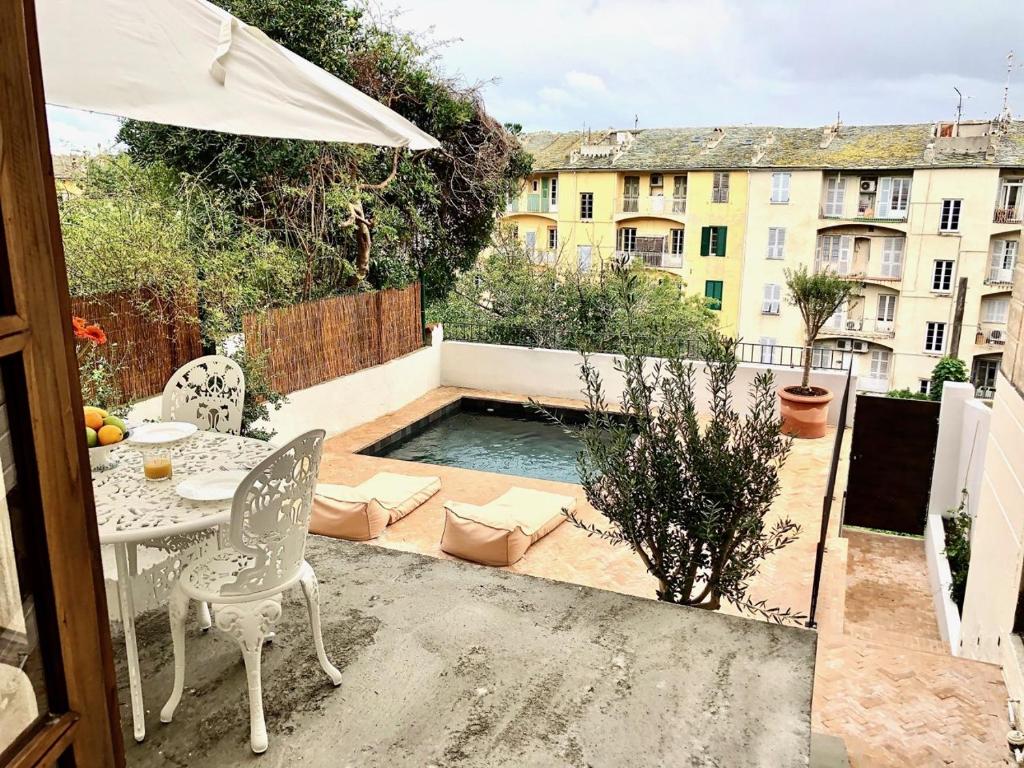 Appartement VILLA CAMPANA - Bastia centre villa campana rue saint françois prolongée 20200 Bastia
