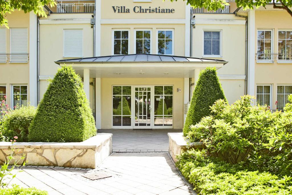 Appartement Villa Christiane Whg 02 Delbrückstrasse 58-59a 17424 Heringsdorf