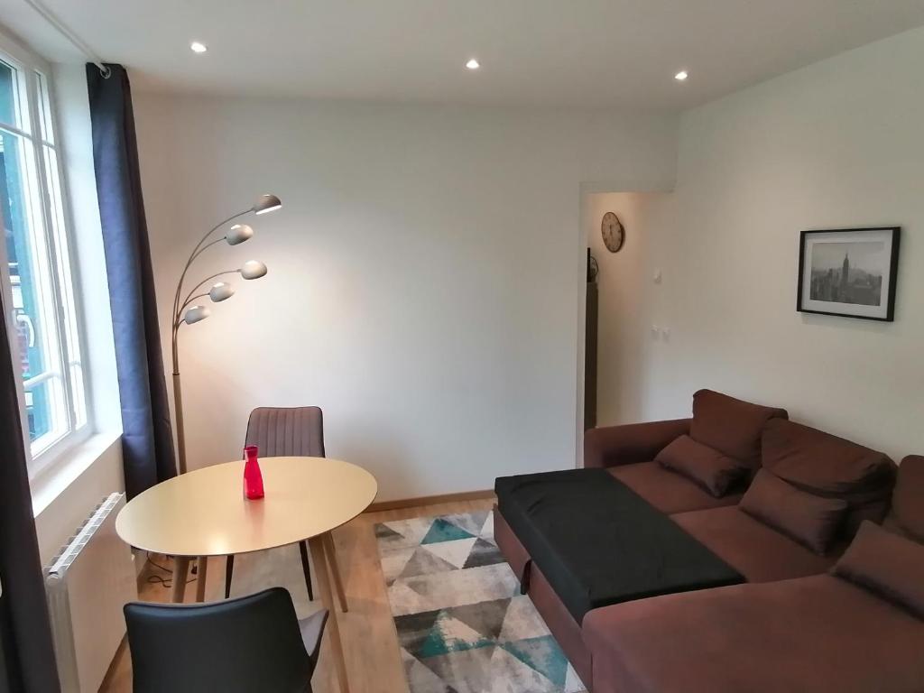 Appartement Villa des Roses Appart T2, 32m2, RDC, vue sur jardin, \ 10 Impasse le Cam 76600 Le Havre