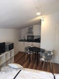 Villa-Doerr Appartment 30m² + 1500m² Garten