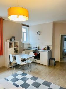 Villa FeWo mit separaten Schlafzimmern, zentral gelegen