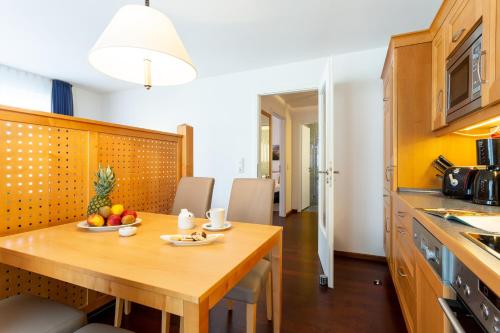 Villa Helene mit Meerblick in Top Lage - Nixe mit Strandkorb am Strand, saisonal