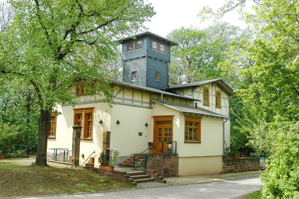 Villa im Zoopark Erfurt Am Zoopark 1 Villa im Zoo, 99087 Erfurt