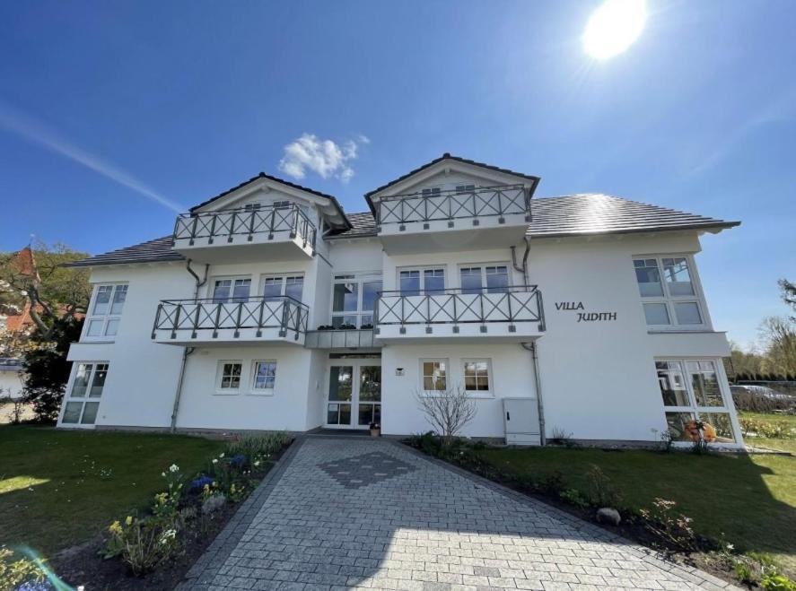 Villa Judith App. 2 Seepark Schmachterseestraße 3, 18609 Binz
