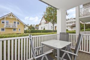 Villa Karola FeWo 04 Balkon, Sauna- u Schwimmbadnutzung