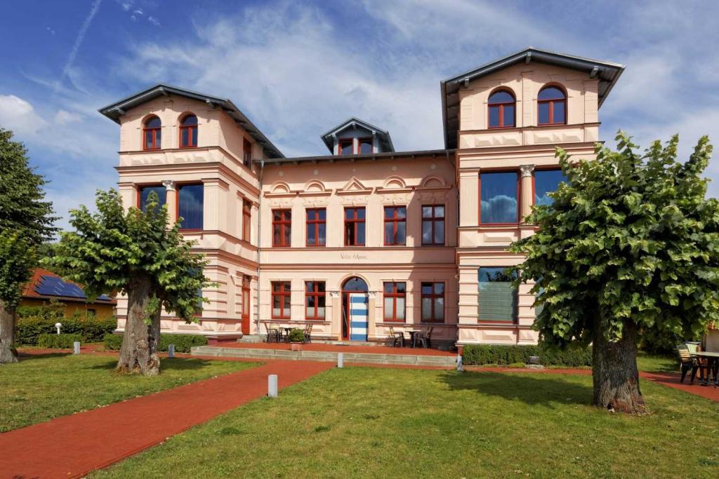 Villa Maria Wohnung 01 Hauptstr. 3, 17459 Ostseebad Koserow