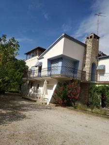 Appartement Villa Norica Studio Les Sabottes 30160 Bordezac Languedoc-Roussillon