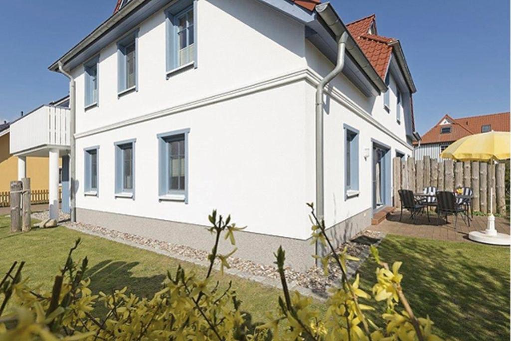 Appartement Villa Ostseestern, FW 2 Birkmaase 10 18374 Zingst