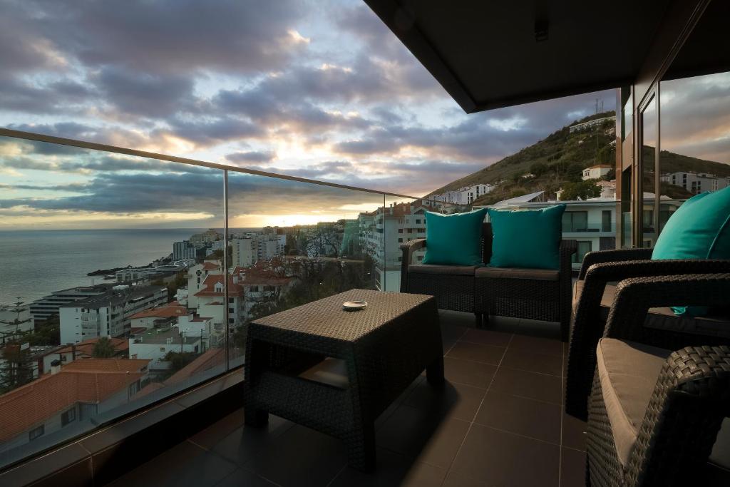 Appartement VILLA PARADISE - Modern and Sophisticated 56 Rua João Paulo II 9000-768 Funchal